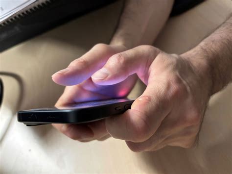 Shoppers turning to AI to help find deals online