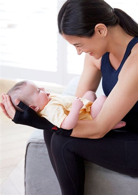 Compression Support for Sore Wrists & Hands | TheRY