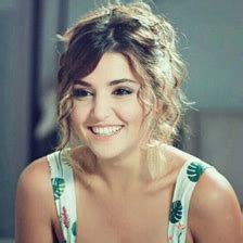 Android için Hande Erçel Hayat HD Wallpapers - İndir