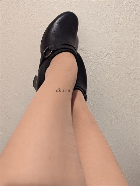 Obey, submit and say "thank you", properly, to us Dommes - good manners