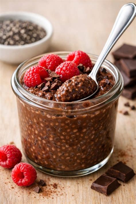 Clean Eating Chocolate Chia Pudding | Mummy Time
