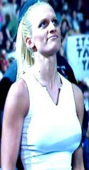 Tagged Sara Calaway - FamousFix