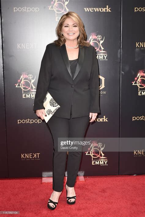 Valerie Bertinelli's feet