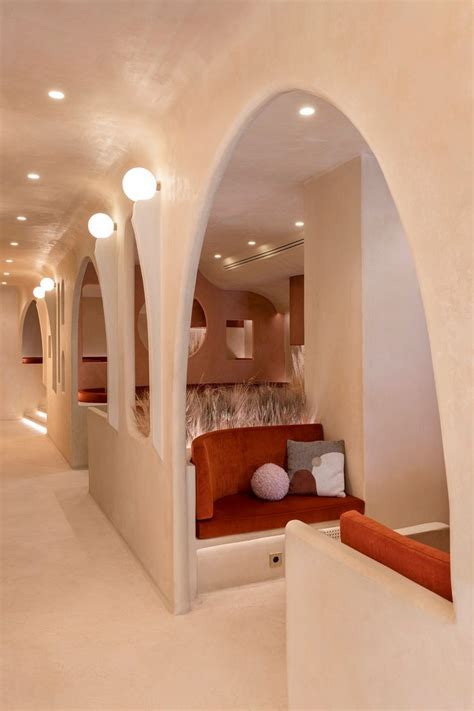 Ресторан-пещера в Валенсии | Interior, Restaurant interior, Architecture