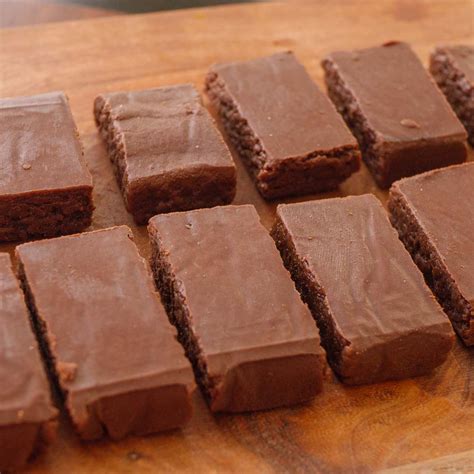 Chocolate Caramel Candy Recipe (with Video) - Vargasavour Recipes