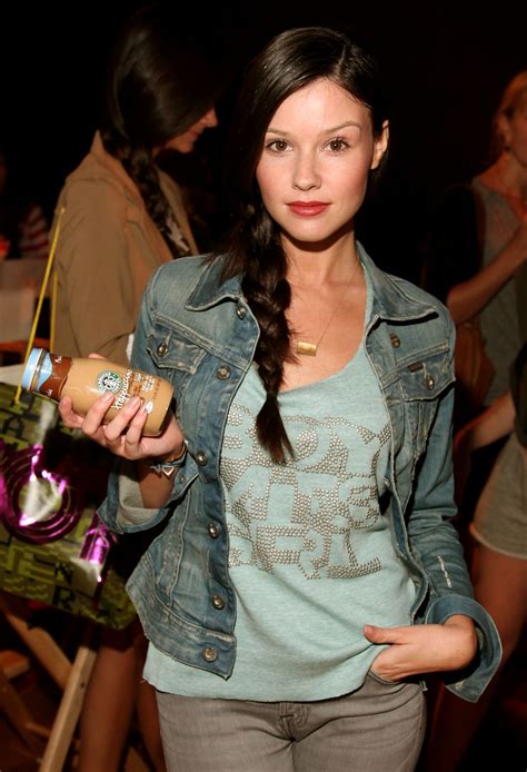 Jenn Proske Net Worth in 2023 - Wiki, Age, Weight and Height