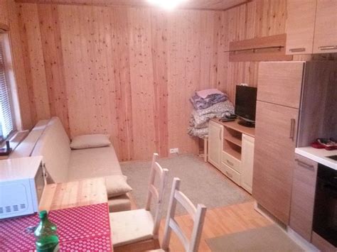DOM KOVROV - Lodge Reviews (Lebyazhye, Russia)