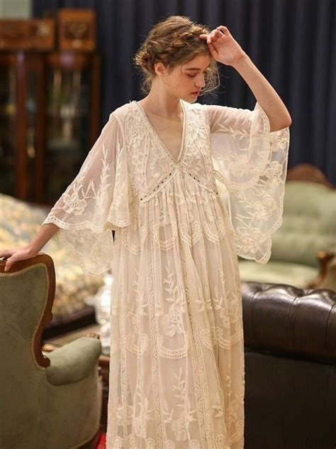 Пин от пользователя Frau G. на доске Fashion | Ночное платье, Стильные ...