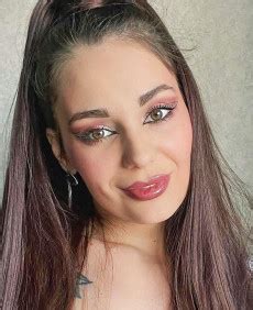 Luba from Horlivka, Ukraine seeking for Man - Rose Brides