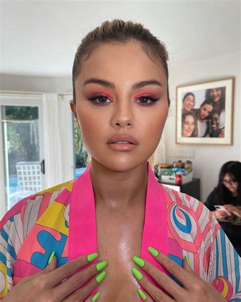 Selena Gomez - La Mariette Swimwear Summer 2021 • CelebMafia