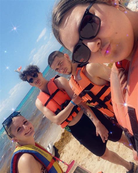 Briana Moon (@briana_moon__) • Instagram photos and videos