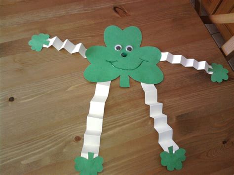 st patrick's day art and crafts 3
