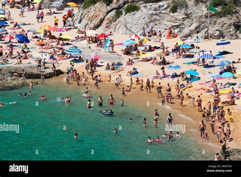 Naturist beach hi-res stock photography and images - Alamy