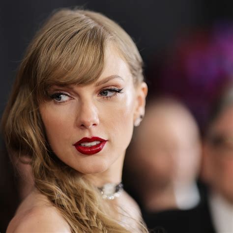 Taylor Swift Announced a New Album at the Grammy Awards—And It’s Not