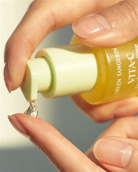 Goodal Green Tangerine Vita C Dark Spot Care Serum Set