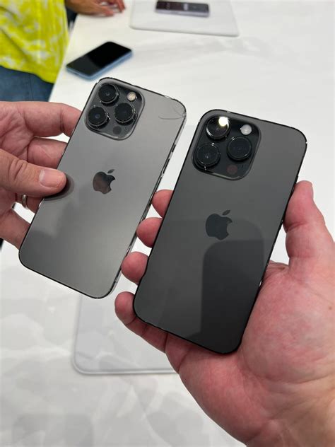 Socket en main de l'iPhone 14 Pro : nouvelles couleurs, Dynamic Island ...