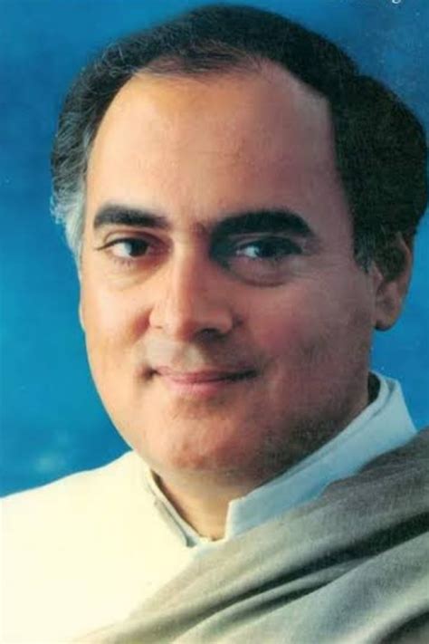 indian prime minister rajiv gandhi