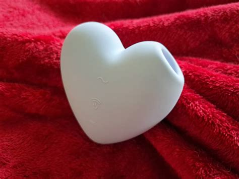 Satisfyer Cutie Heart Review [Tried & Tested]