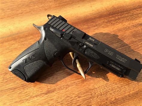 Zbraně na ZP-ZVS P21 Standart-topstrely.cz