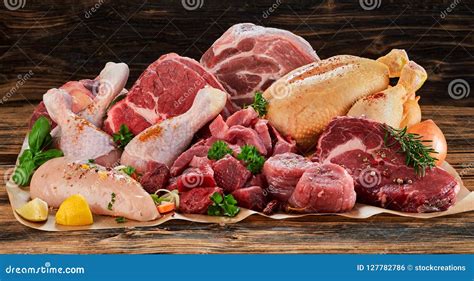 Ассортимент сырого мяса, говядина, цыпленок, индюк Стоковое Фото ...