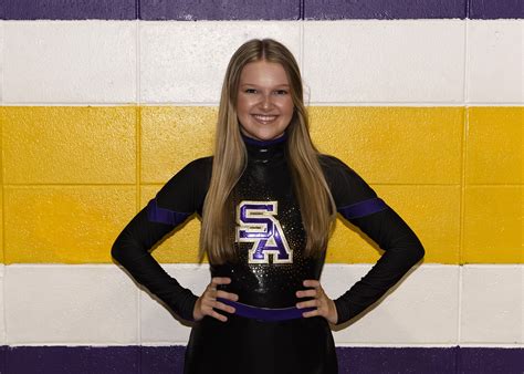 Meet the Flashettes - Vicksburg Daily News