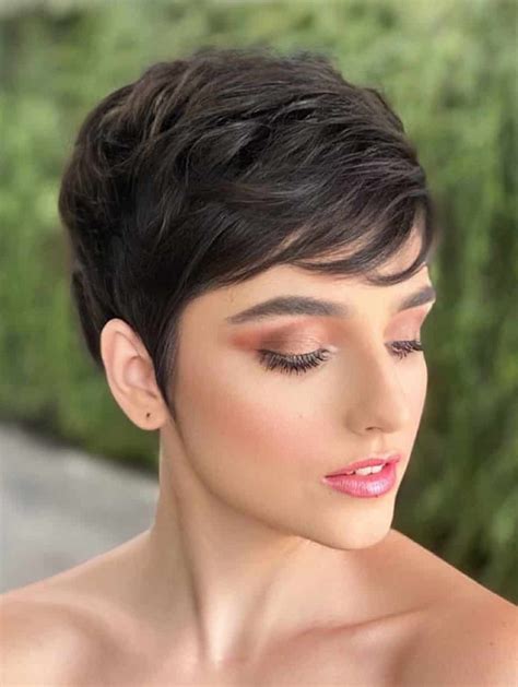 Black Short Wigs Perfect Synthetic Boycuts Lace Wig Wavy Very Short Wigs Pixie Wigs