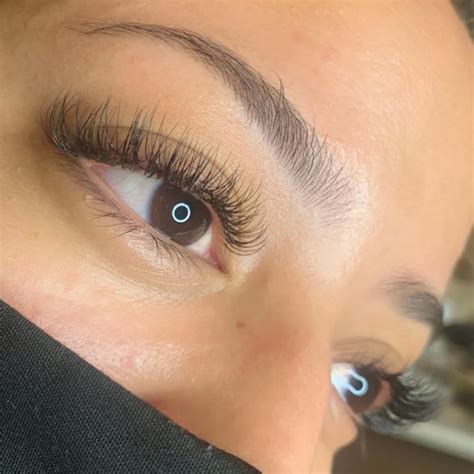 Thinning Eyebrows: From Sparse To Striking