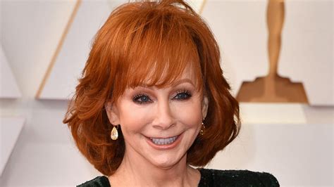 Reba McEntire postpones concerts on doctor's orders, reveals 'difficult ...