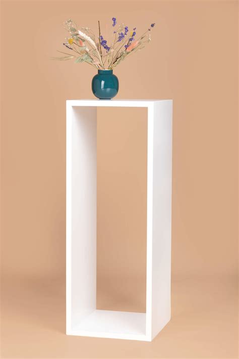 open sokkel moderne winkelpresentatie maatwerk presentatiemeubel