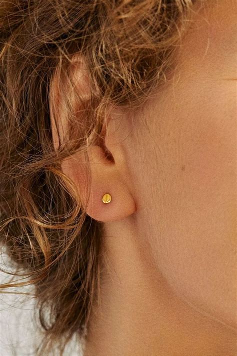 Сережки дитячі, маленька клюшка, жовте золото | Stud earrings, Earrings ...