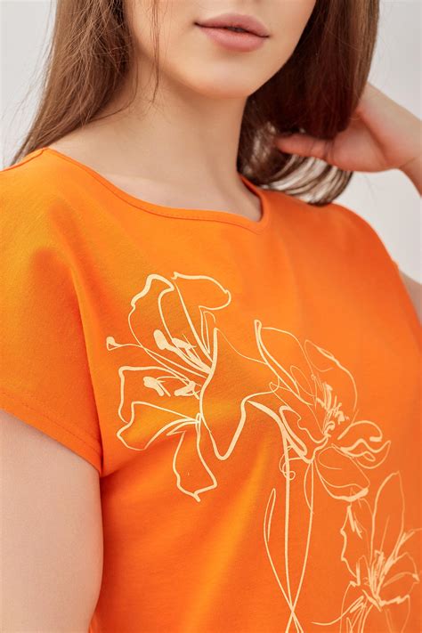 Женские трикотажные футболки из Иваново оптом от производителя - LikaDress.