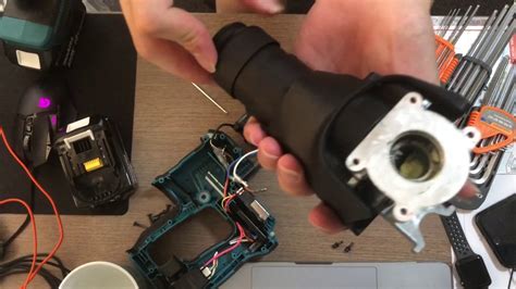 Makita DHR171 - YouTube