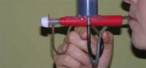 How to Make a mouth powered airbrush « Painting Tips :: WonderHowTo