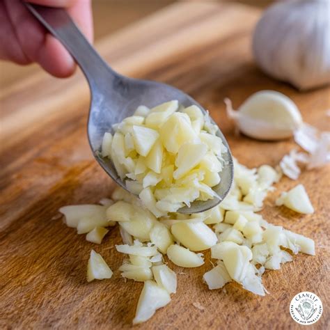mince garlic cloves recipe onepotmealideas