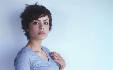 2581x1613 Shannyn Sossamon, HD Wallpaper | Rare Gallery