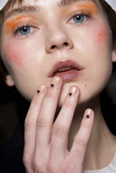 The 6 Fall Nail Trends 2019 Showcased From the Runways - theFashionSpot