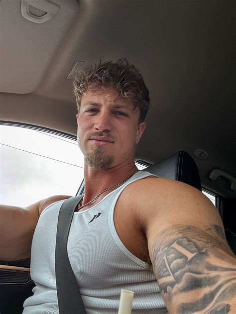 Austin Keil | 13 months without a haircut—streak is over ️ ️ #