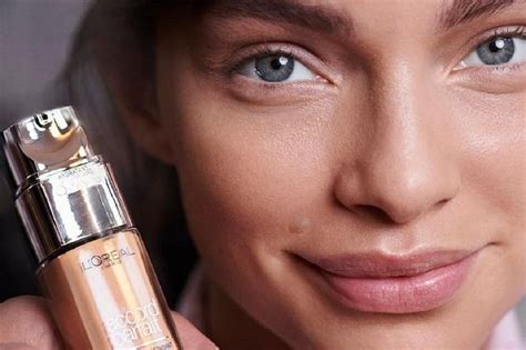 Ten podkład L'Oreal to prawdziwy hit za mniej niż 35 zł! Ma doskonałe ...