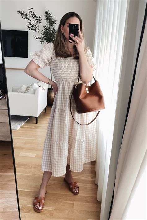 Casual Dress Styles I'm Into For Summer | The Teacher Diva: a Dallas ...