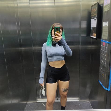 mommy is going to the gym 💋 : r/gymgirls