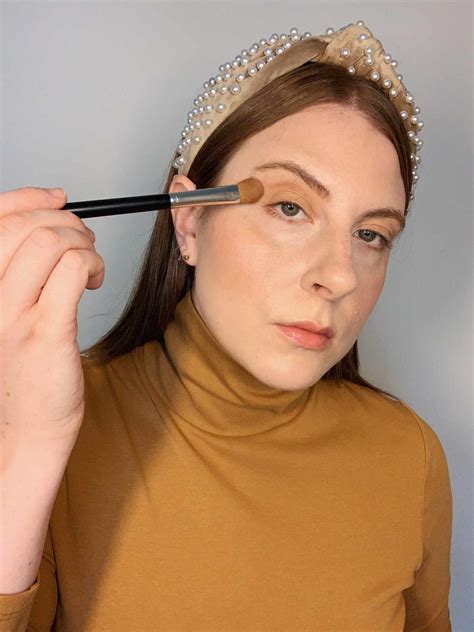 Eyeshadow Step By Step Instructions