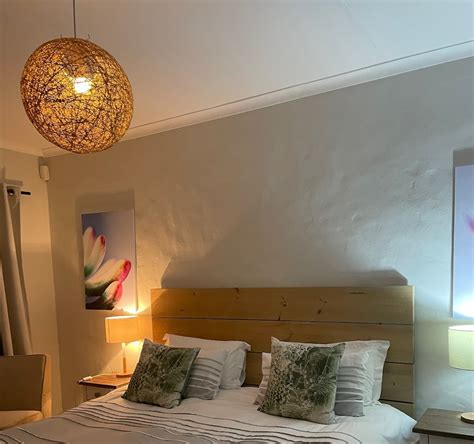 Lemon Tree House - BNB Finder