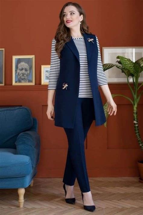 Pin di Alexandra Esthefania su MODA | Abiti giorno casual, Modelli di ...