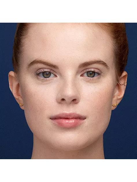 Estée Lauder Double Wear Stay-in-Place Foundation SPF 10, 1N1 Ivory Nude