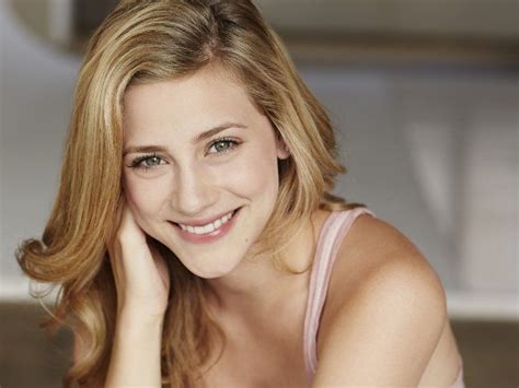 Lili Reinhart | Lili reinhart, Lily, Actor headshots