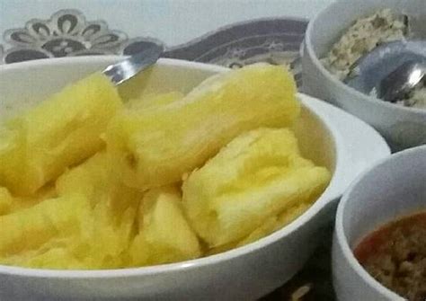 Resep Singkong Rebus dengan Sambal Ikan Asap oleh Yunita Hatibie - Cookpad