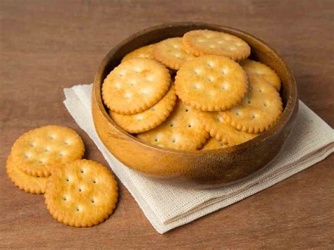 Calories in Cracker meal and Nutrition Facts | MyNetDiary.com