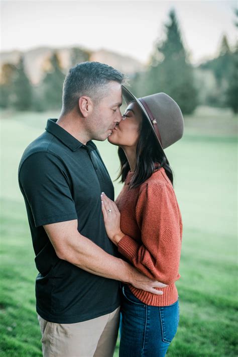 Sammamish Washington Golf Course Engagement Session