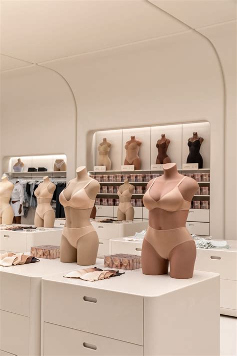 Skims Opens New Flagship Store in Los Angeles