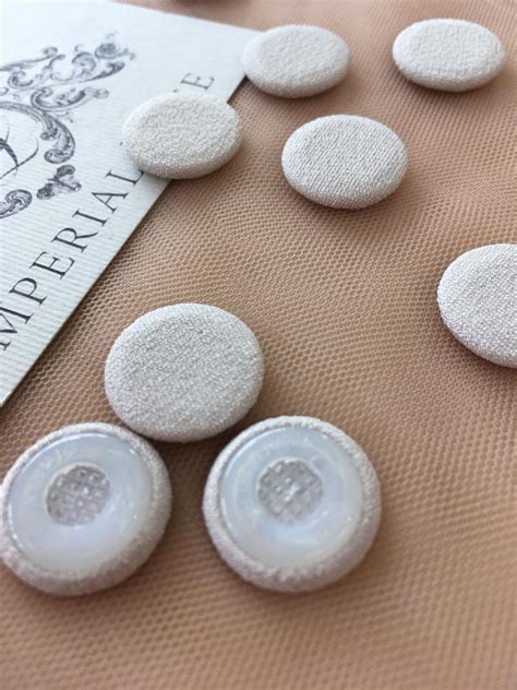 Beige button - Applique - lace fabric from Imperiallace.com